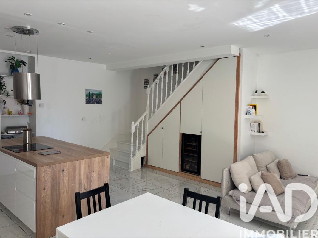 Maison 4 Pièce(s) Marseille 11eme Arrondissement