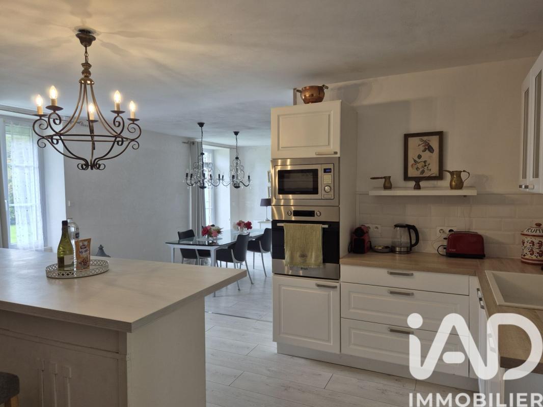 Maison 7 Pièce(s) Moncoutant-sur-Sèvre