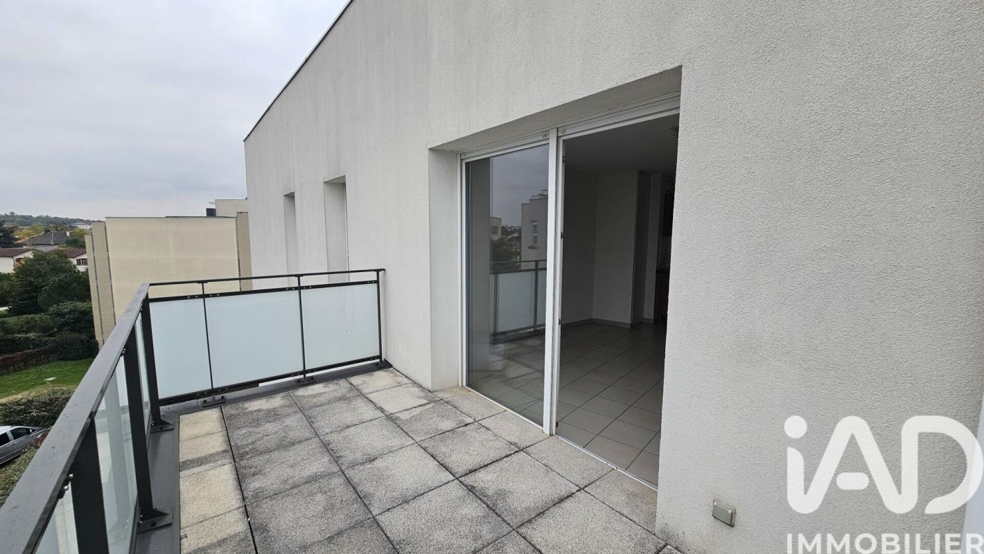 Appartement 2 Pièce(s) Bron