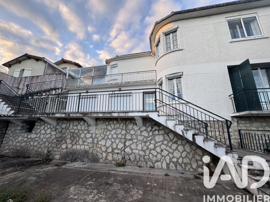 Maison 8 Pièce(s) Fléac