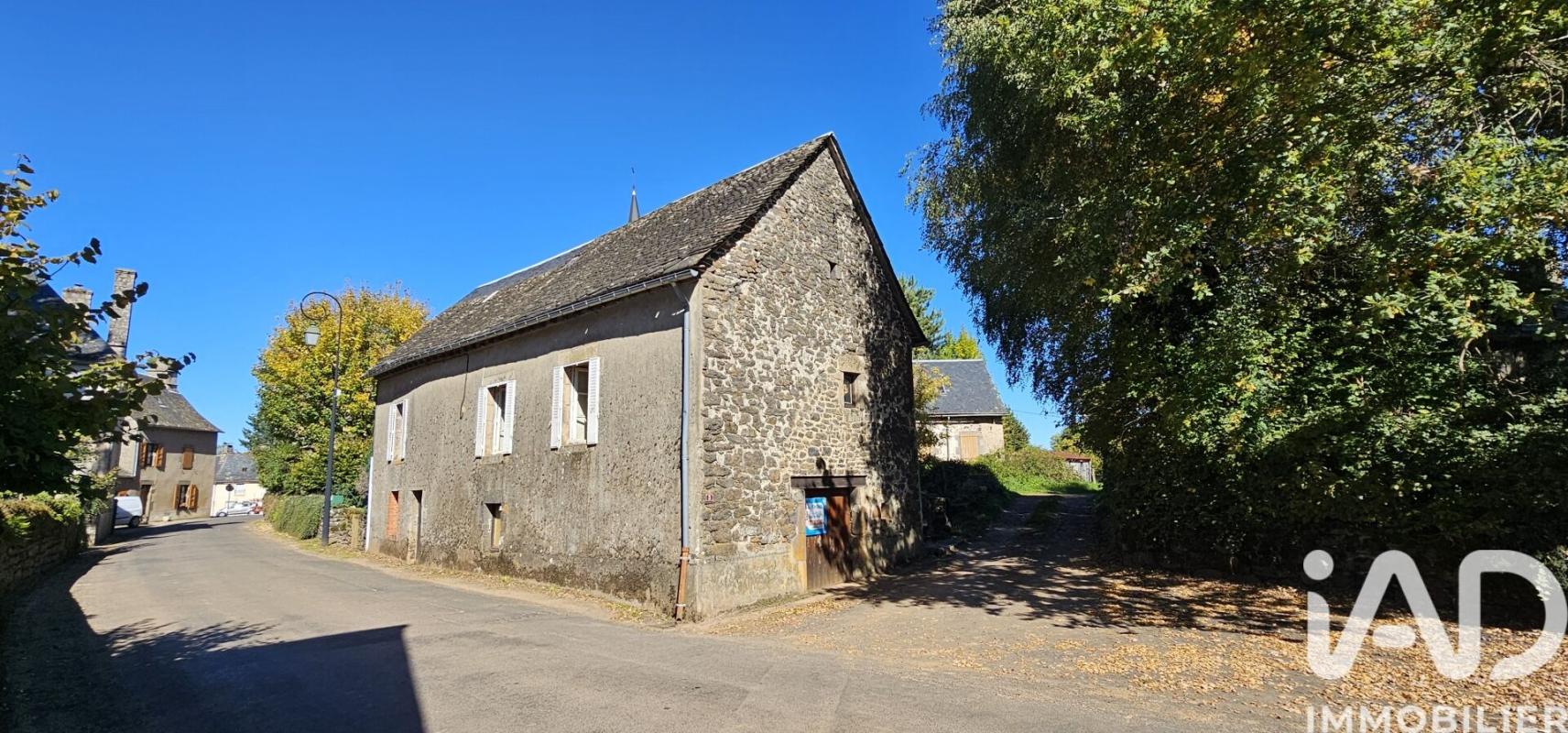 Maison 3 Pièce(s) Chaussenac