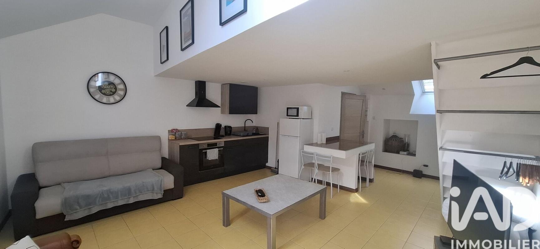 Immeuble  Villeneuve-sur-Yonne