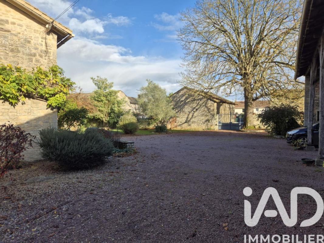 Maison 8 Pièce(s) Vançais - Photo 1