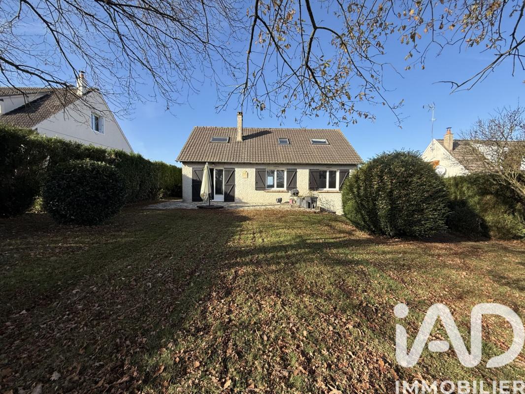 Maison 5 Pièce(s) Nogent-le-Roi