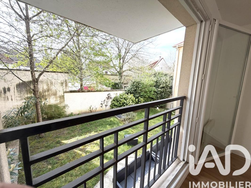 Appartement 3 Pièce(s) La Queue-en-Brie
