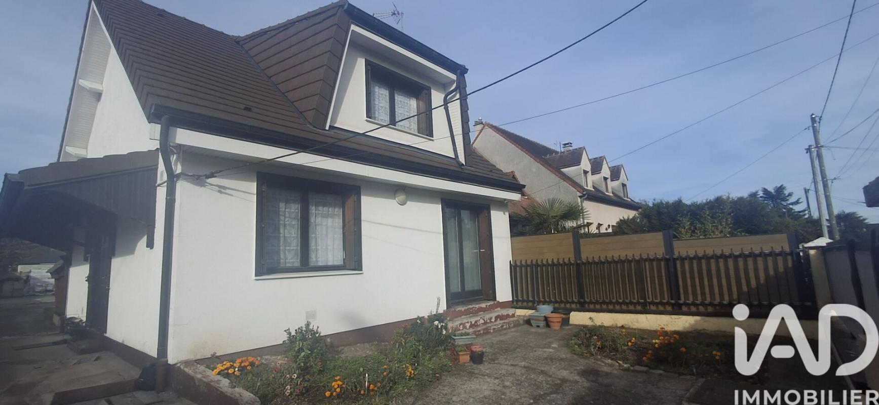 Maison 4 Pièce(s) Claye-Souilly