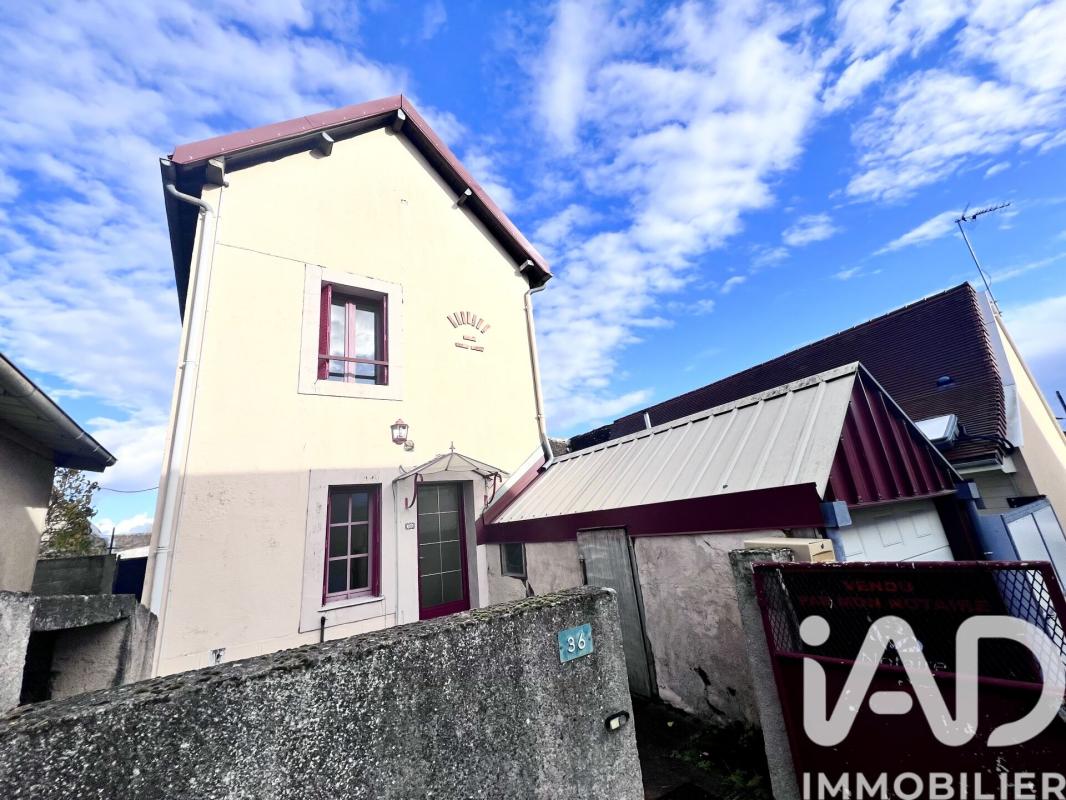 Maison 4 Pièce(s) Champagné