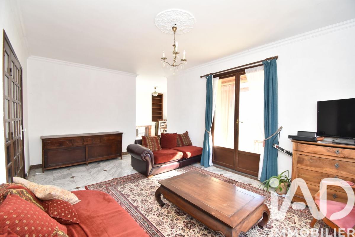 Maison 10 Pièce(s) Saint-Julien-sur-Garonne