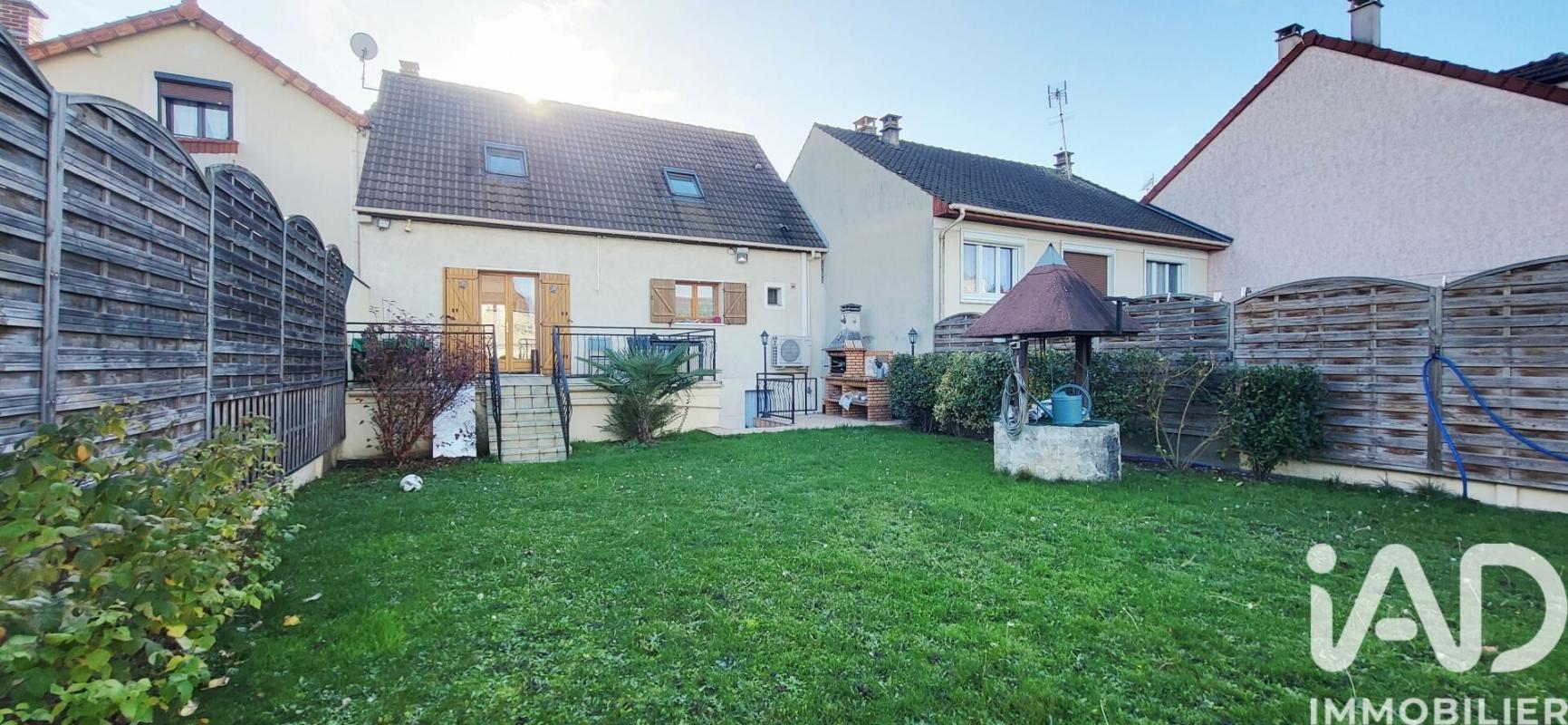 Maison traditionnelle 5 Pièce(s) Le Blanc-Mesnil