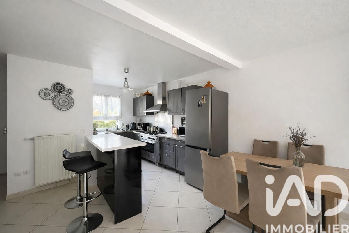 Maison 4 Pièce(s) Égly