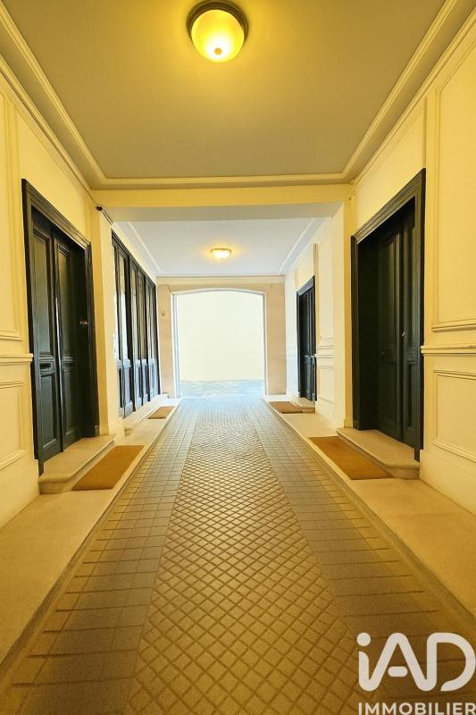 Appartement 1 Pièce(s) Paris 8eme Arrondissement