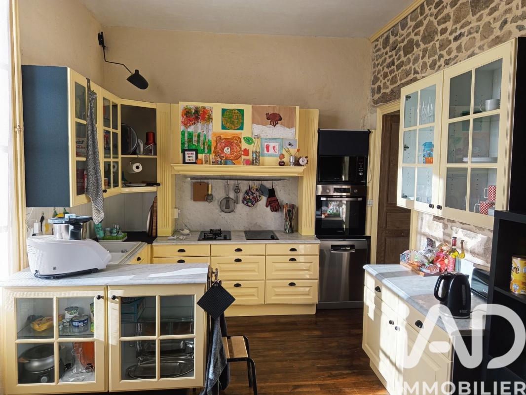 Maison 7 Pièce(s) Bécherel