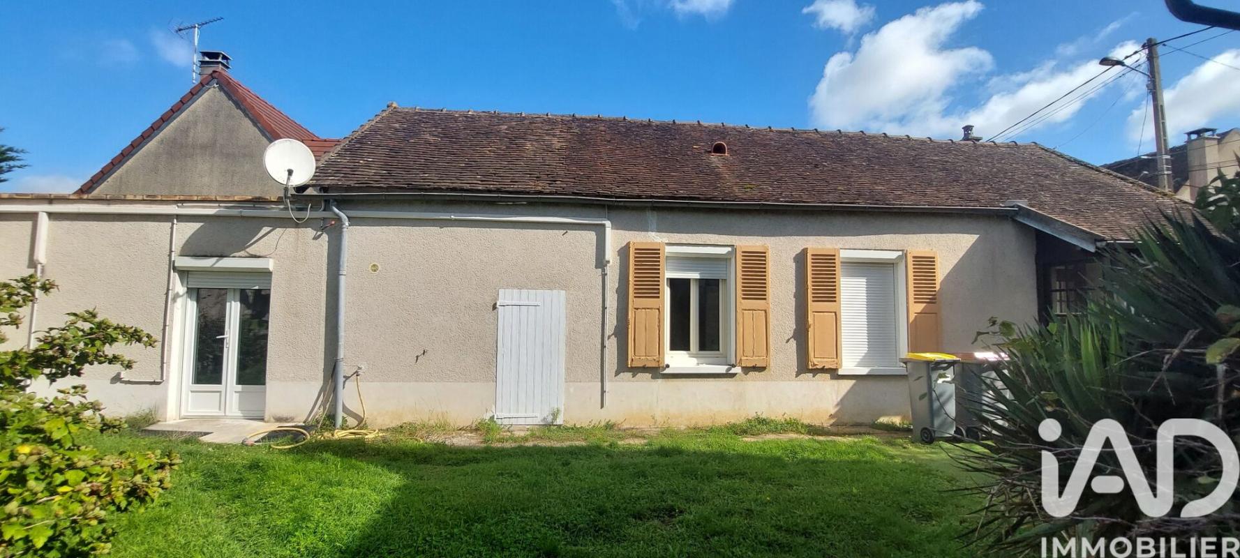 Maison longère 5 Pièce(s) Misy-sur-Yonne