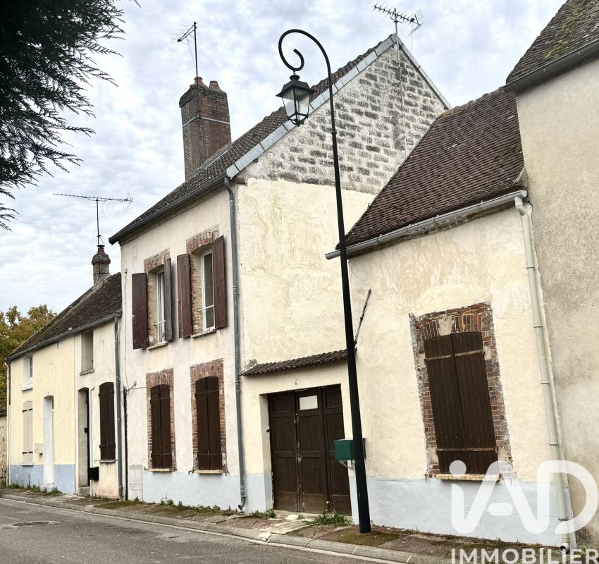 Maison de ville 4 Pièce(s) Villeneuve-l'Archevêque