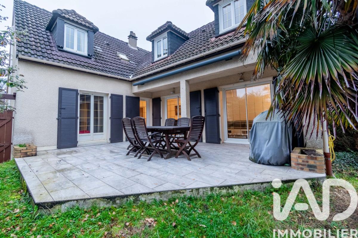 Maison 6 Pièce(s) Quincy-sous-Sénart