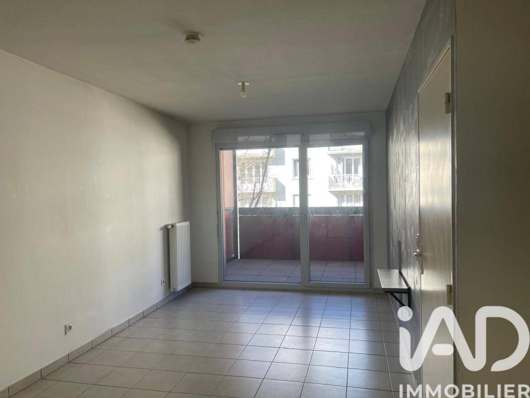 Appartement 2 Pièce(s) Vénissieux