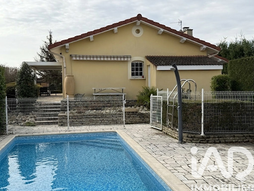 Maison traditionnelle 7 Pièce(s) Veauche