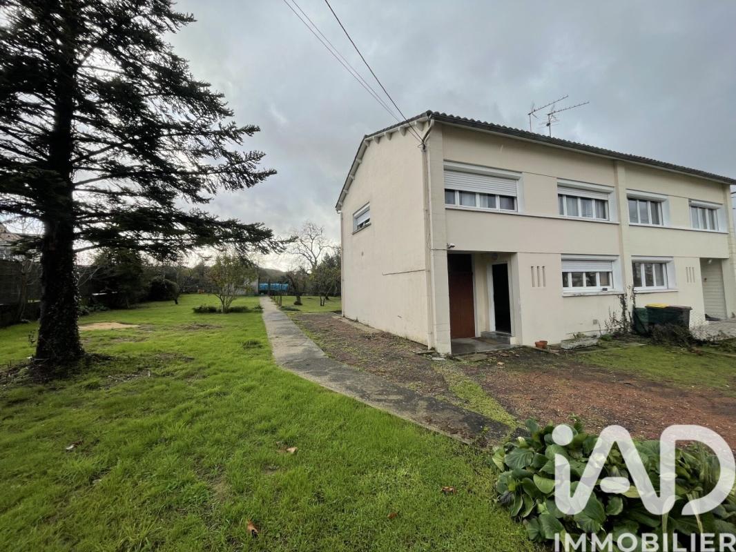 Maison 4 Pièce(s) Magnac-sur-Touvre