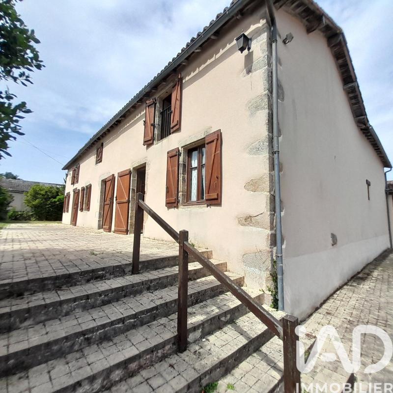 Maison 12 Pièce(s) Clessé
