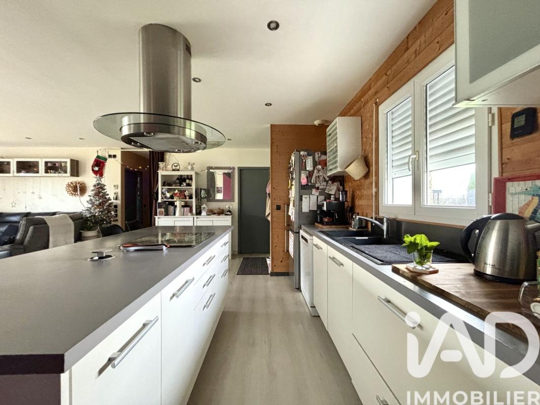 Maison 4 Pièce(s) Beychac-et-Caillau