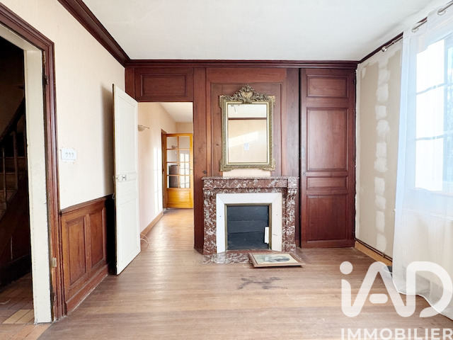 Maison 7 Pièce(s) Conty