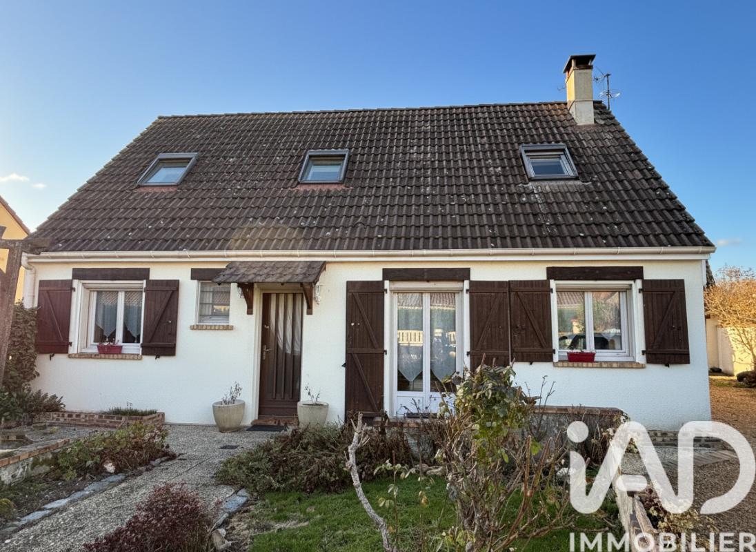 Maison 7 Pièce(s) Châteauneuf-en-Thymerais