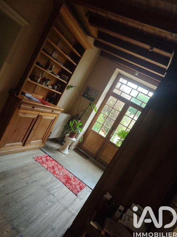 Maison 8 Pièce(s) Saleignes