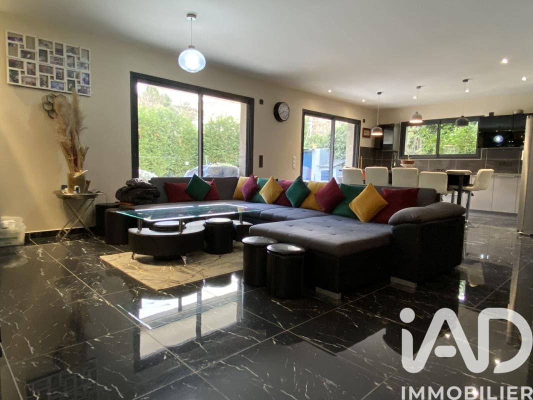 Maison 7 Pièce(s) Saint-Étienne