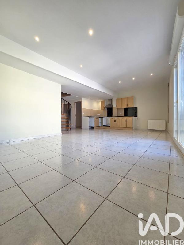 Duplex 4 Pièce(s) Pia