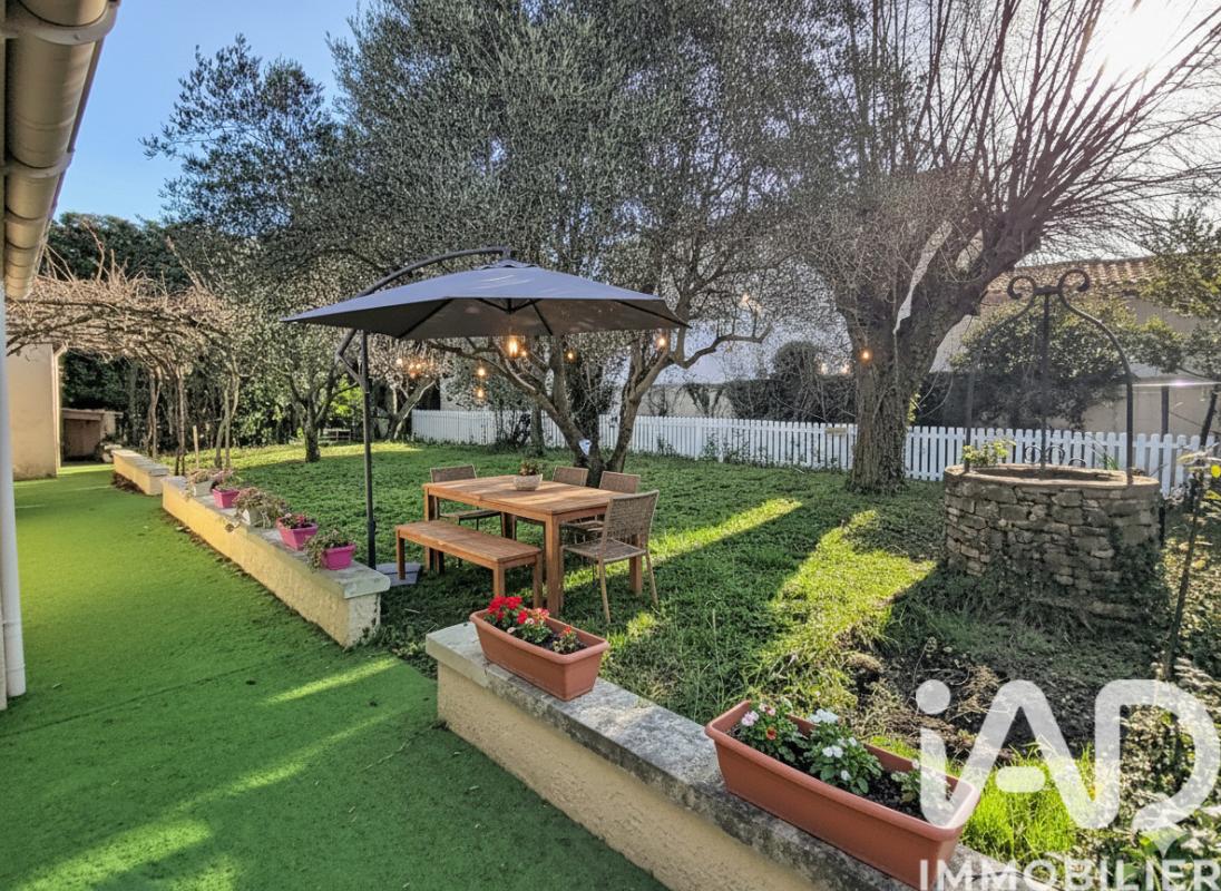 Maison 6 Pièce(s) Entraigues-sur-la-Sorgue