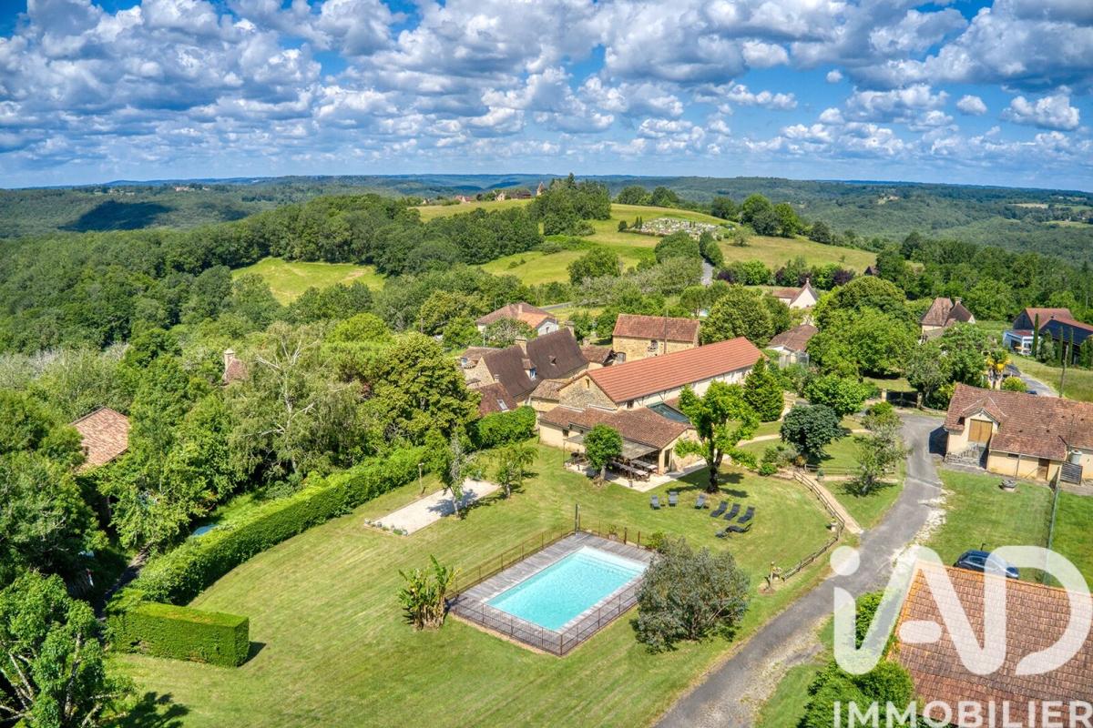 Propriété 10 Pièce(s) Les Eyzies