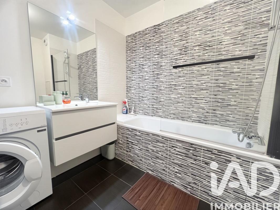 Appartement 2 Pièce(s) Romainville