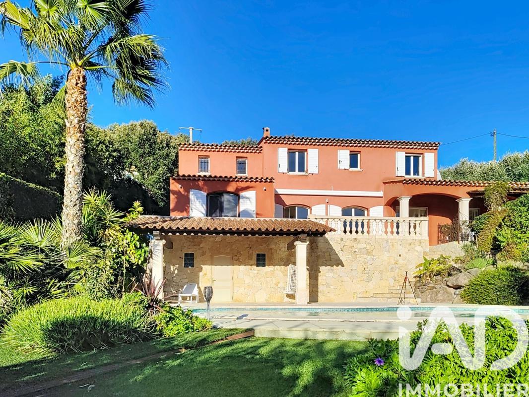 Villa 6 Pièce(s) Les Adrets-de-l'Estérel