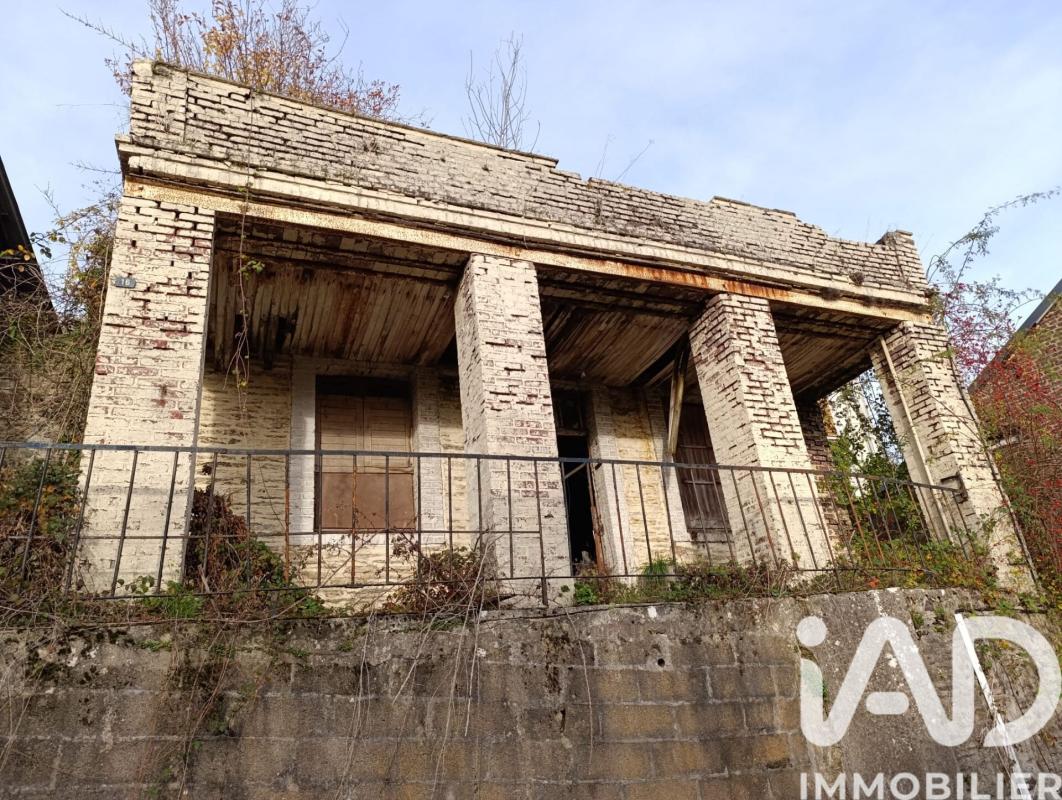 Maison de ville 1 Pièce(s) Bogny-sur-Meuse