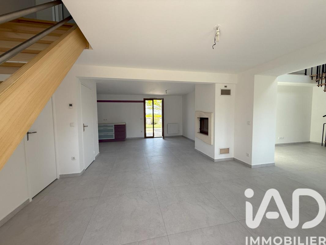 Maison traditionnelle 6 Pièce(s) Châtenay-sur-Seine