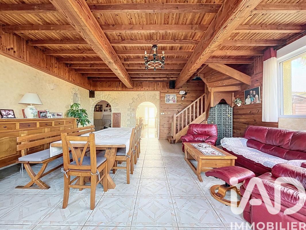 Villa 10 Pièce(s) Maraussan