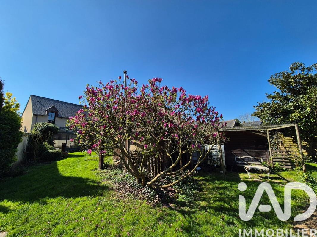 Maison 4 Pièce(s) La Chapelle-aux-Filtzméens