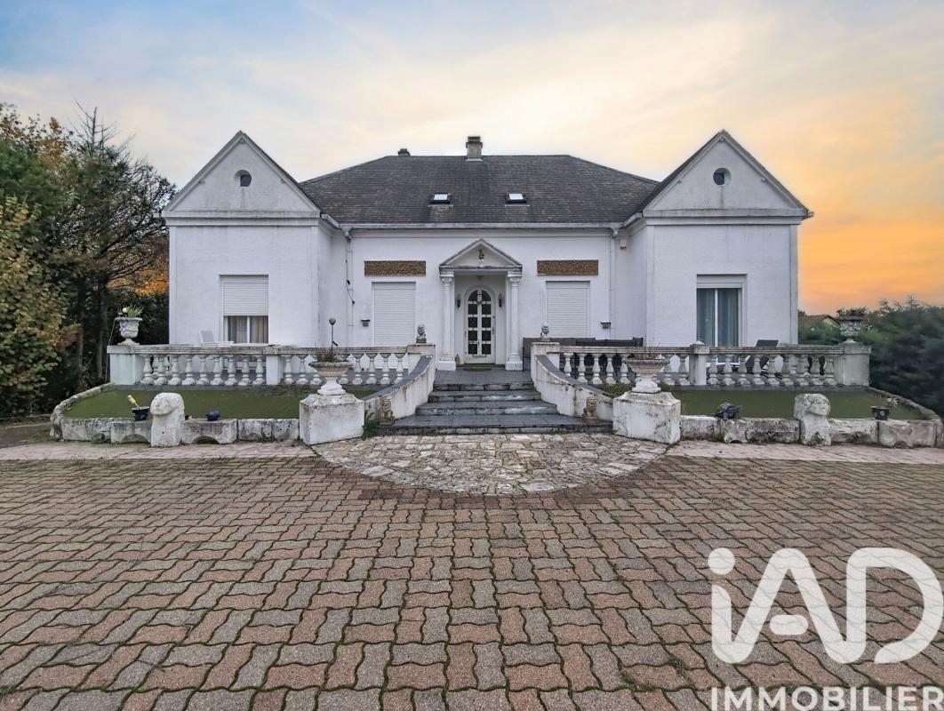 Maison 8 Pièce(s) Ferrières-en-Gâtinais