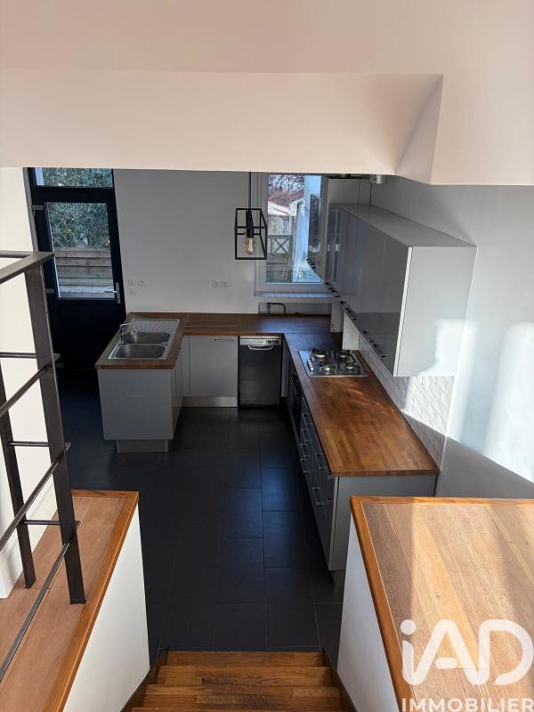 Maison de village 5 Pièce(s) Carrières-sur-Seine