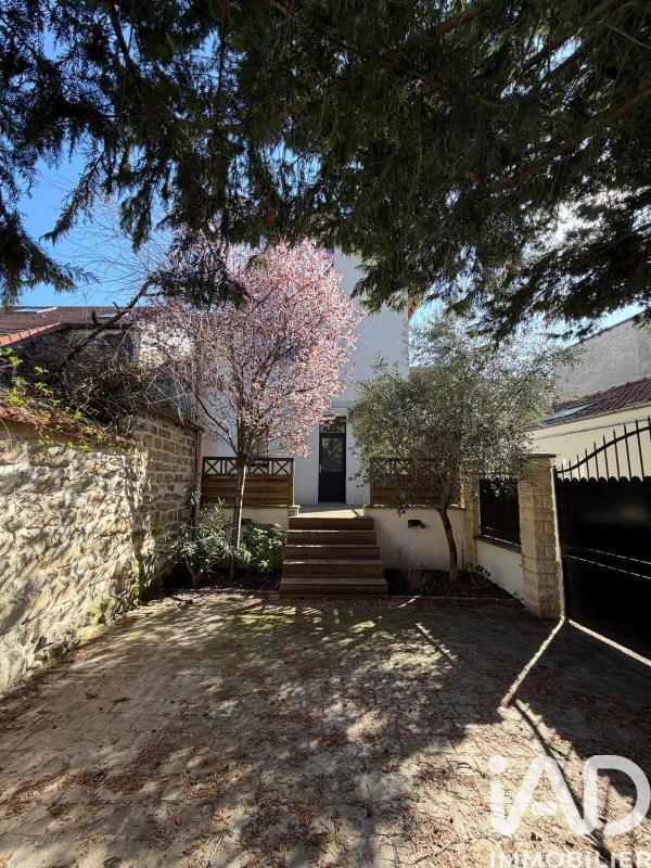 Maison de village 5 Pièce(s) Carrières-sur-Seine