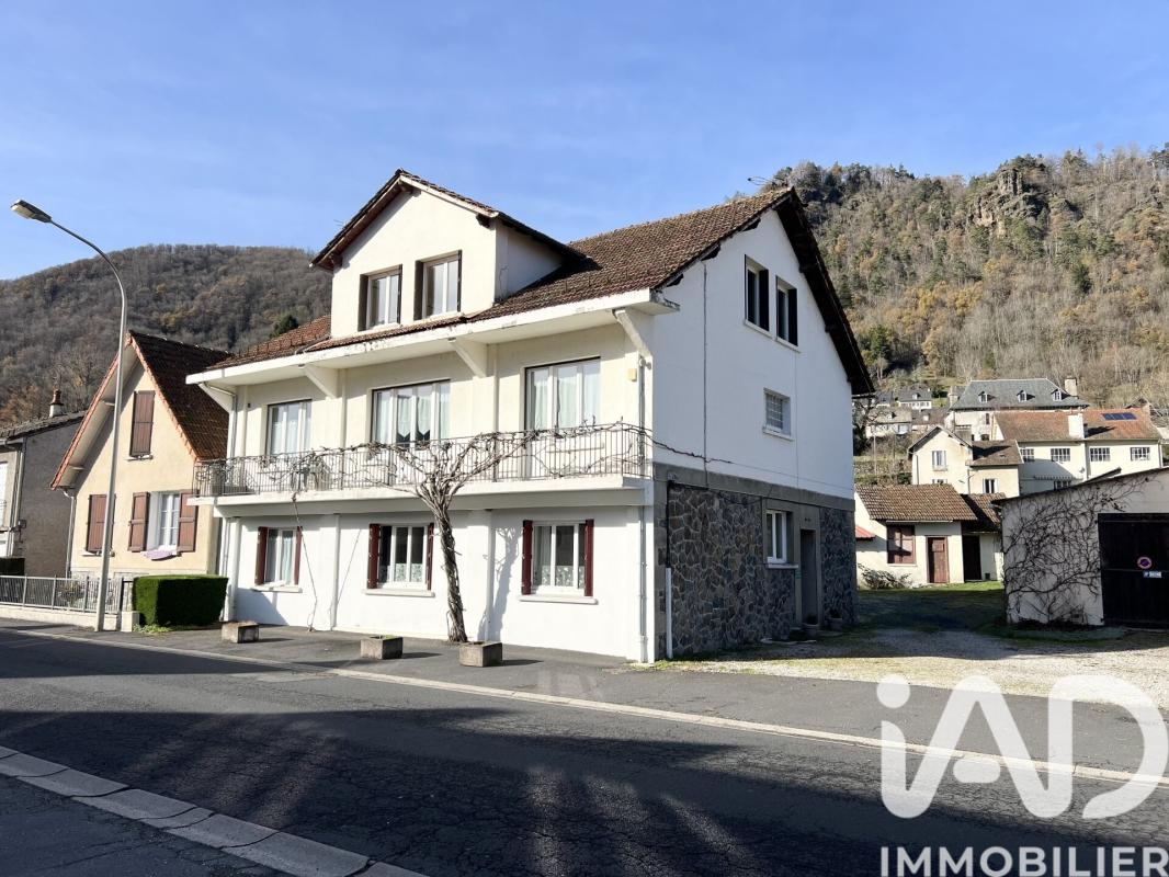 Appartement 3 Pièce(s) Vic-sur-Cère