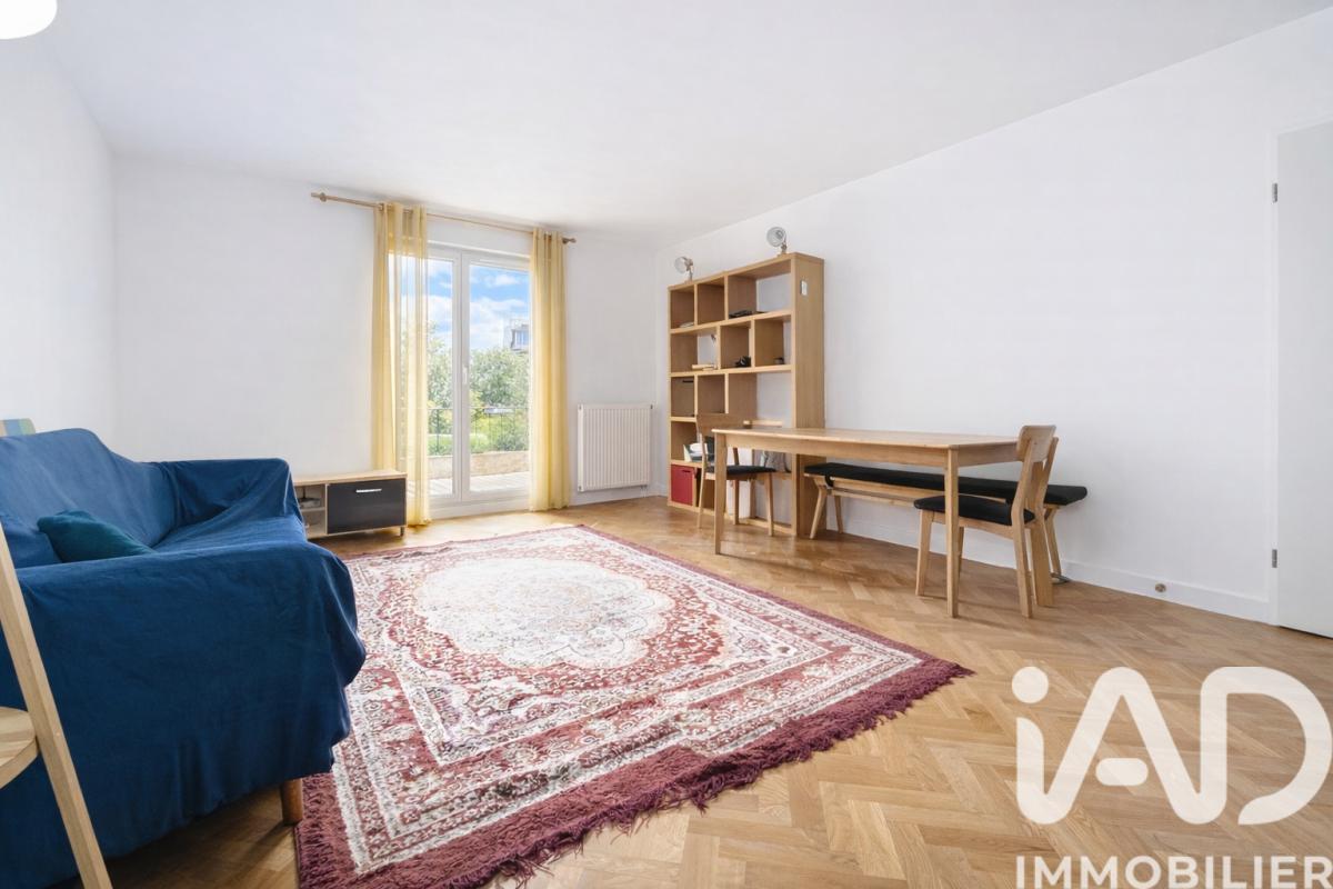 Appartement 3 Pièce(s) Courbevoie