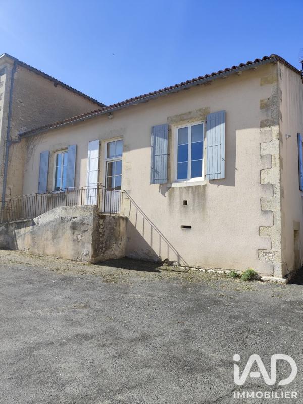 Maison 4 Pièce(s) Saint-Romans-lès-Melle