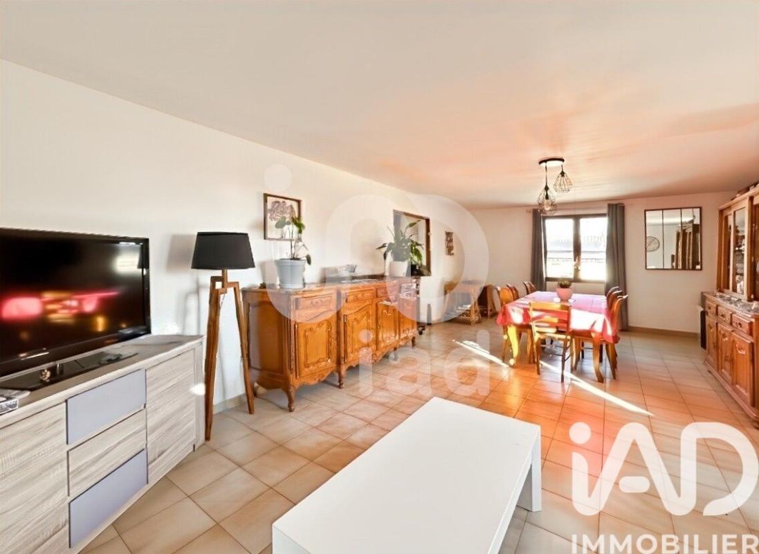 Maison 4 Pièce(s) Milhaud