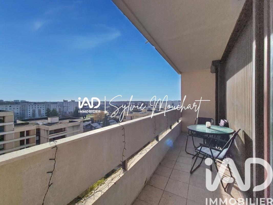 Appartement 4 Pièce(s) Élancourt