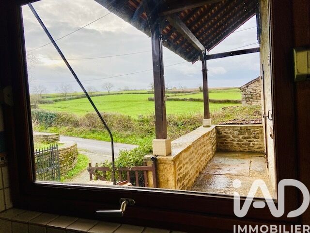 Maison de village 9 Pièce(s) La Vineuse sur Fregande