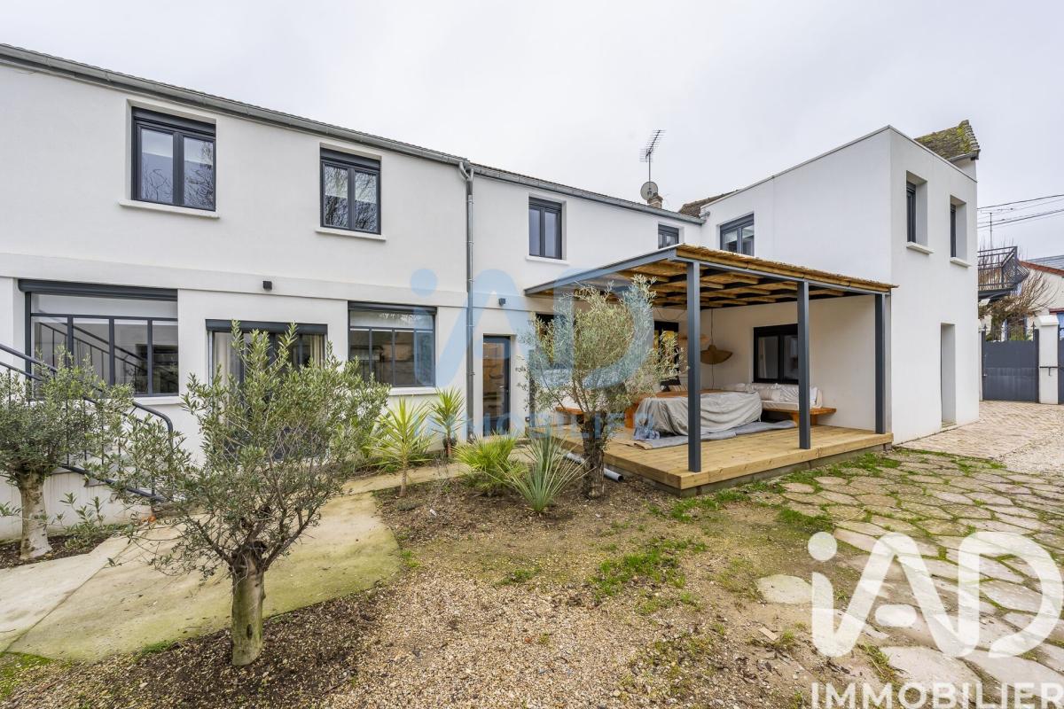 Maison 8 Pièce(s) Pringy