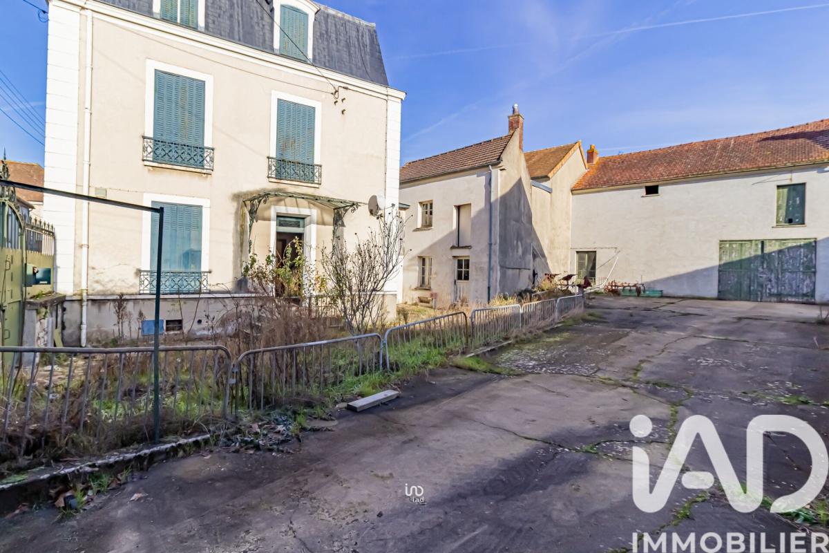 Maison 7 Pièce(s) Flins-sur-Seine
