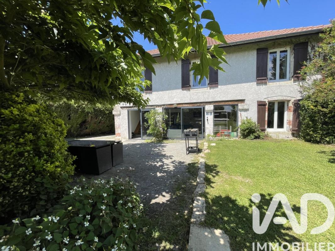 Maison 10 Pièce(s) Saubrigues