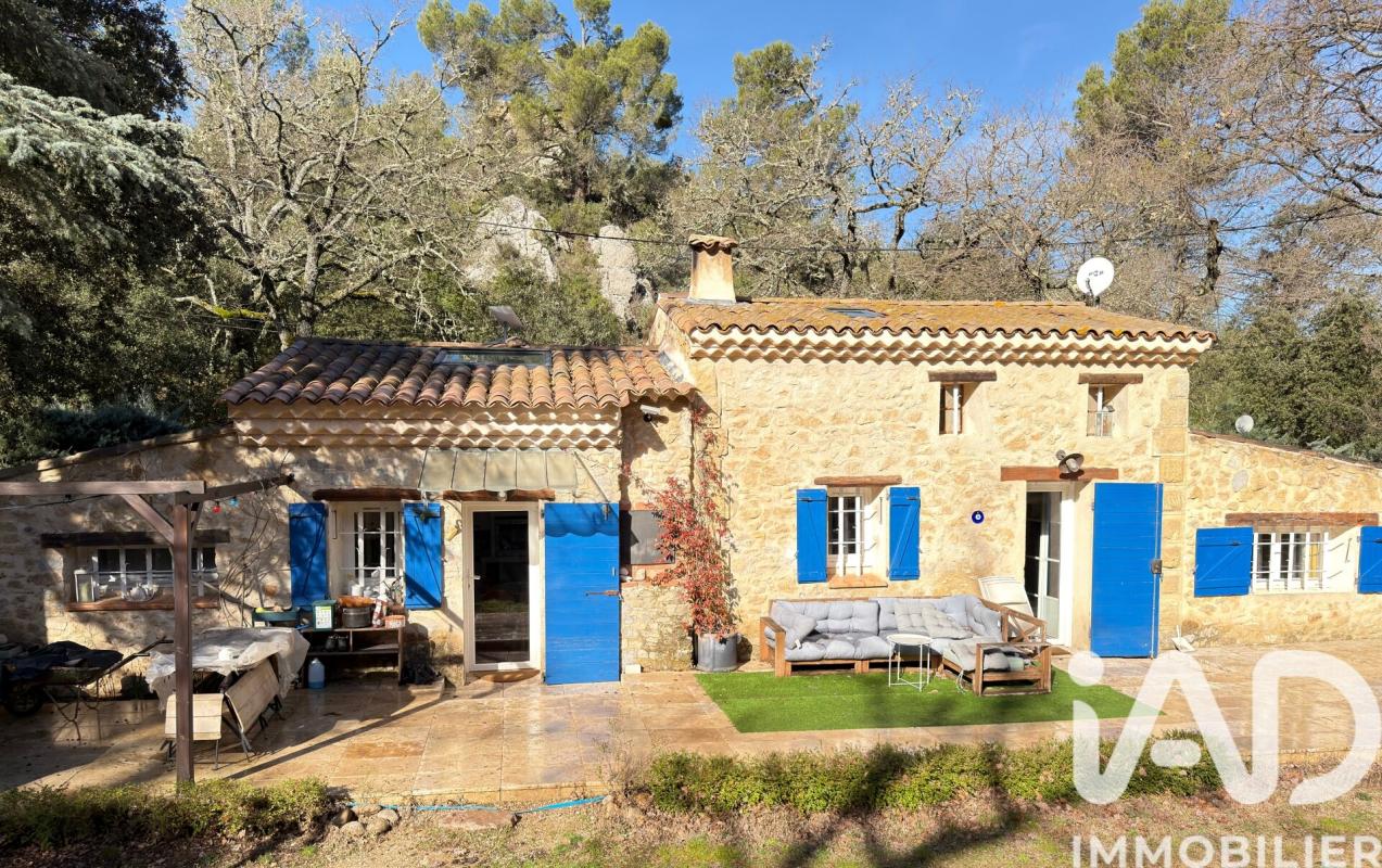 Propriété 6 Pièce(s) Peyrolles-en-Provence